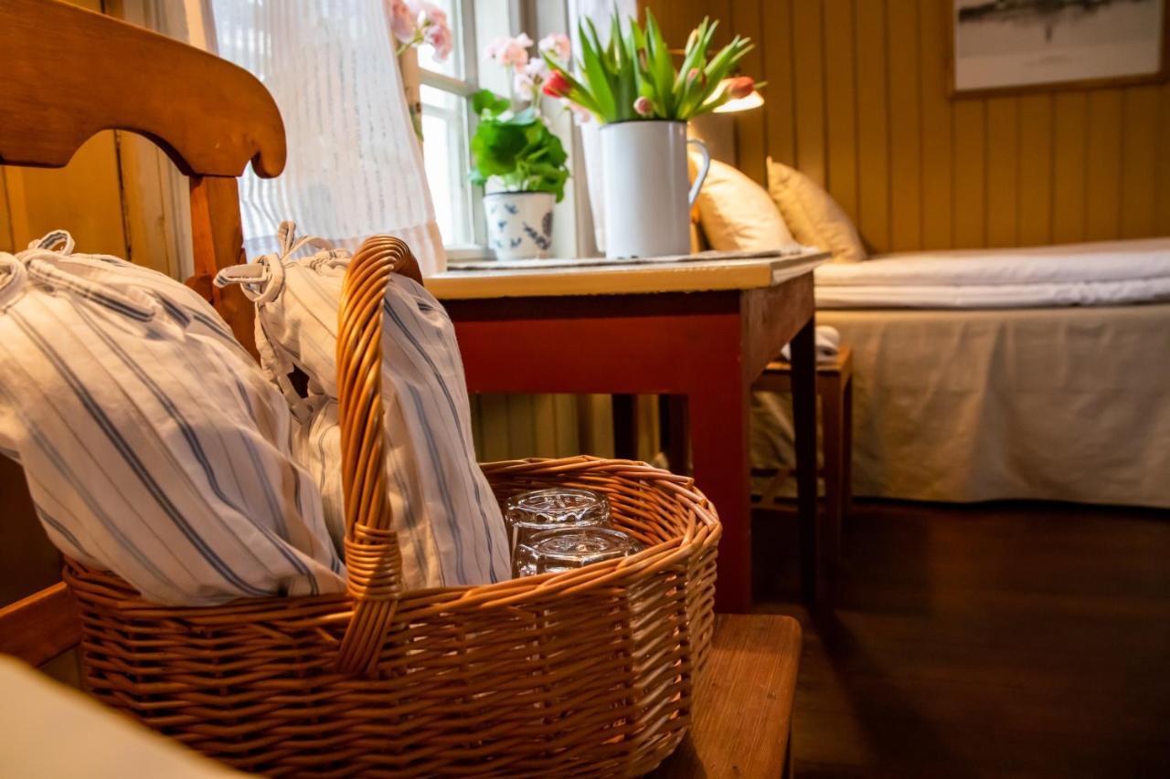 Hotell Dahlstroemska Garden Vadstena Esterno foto